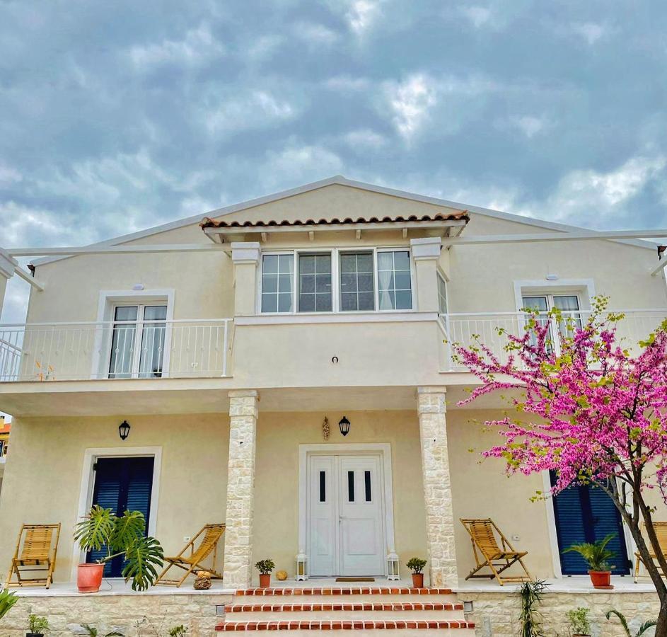 Villa Tani'S House Sarandë Esterno foto